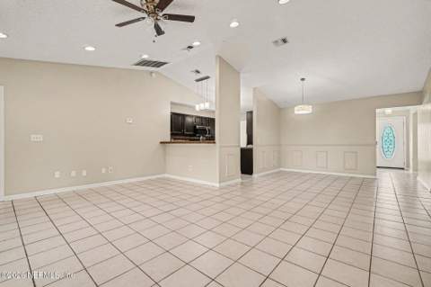 7304 Sweet Pea Trail, Jacksonville FL - photo 10 of 30