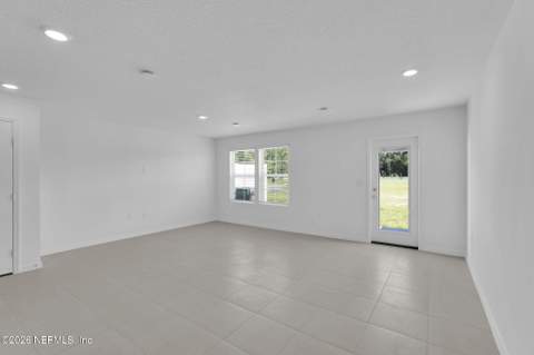 10106 Whistling Pine Court, Jacksonville FL - photo 13 of 25