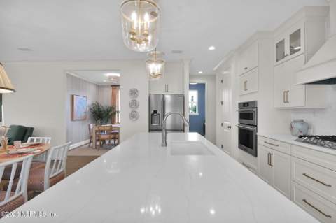 240 Seamark Drive, Ponte Vedra FL - photo 15 of 54