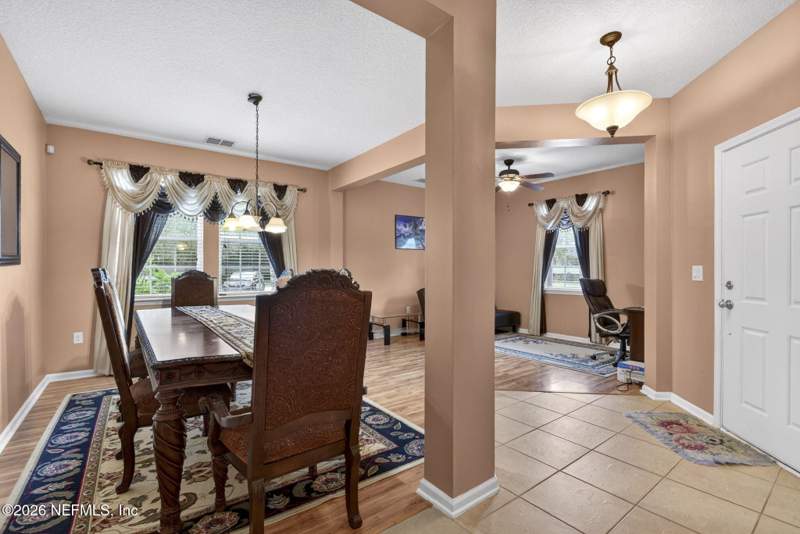 4 bedroom Single Family Residence at 6300 Greenland Chase Boulevard, Greenland Chase, Jacksonville — photo 4