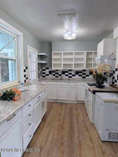 836 Gates Street, Jacksonville FL - photo 9 of 33