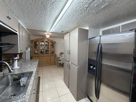 6109 Tuscony Circle, Jacksonville FL - photo 8 of 24