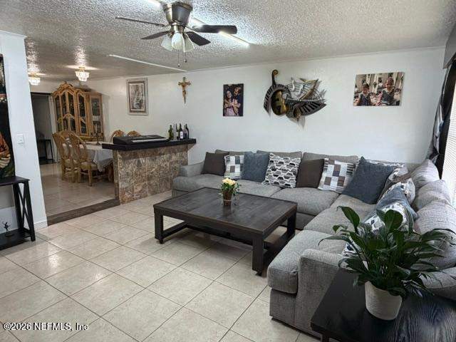 3 bedroom Townhouse at 6109 Tuscony Circle, Tuscony Circle, Jacksonville — photo 3