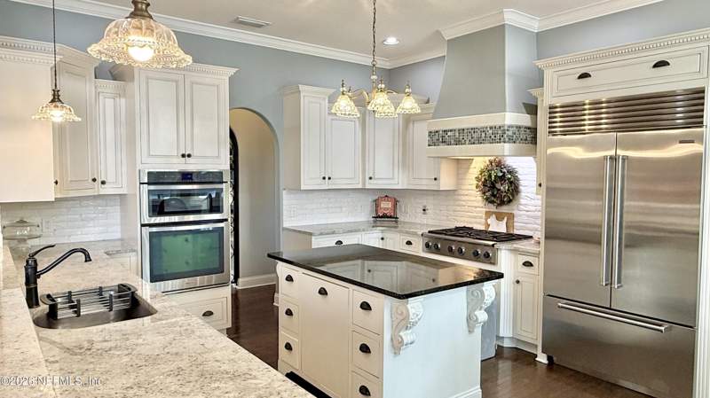 3 bedroom Single Family Residence at 127 River Road, Saratoga Harbor, Satsuma — photo 3
