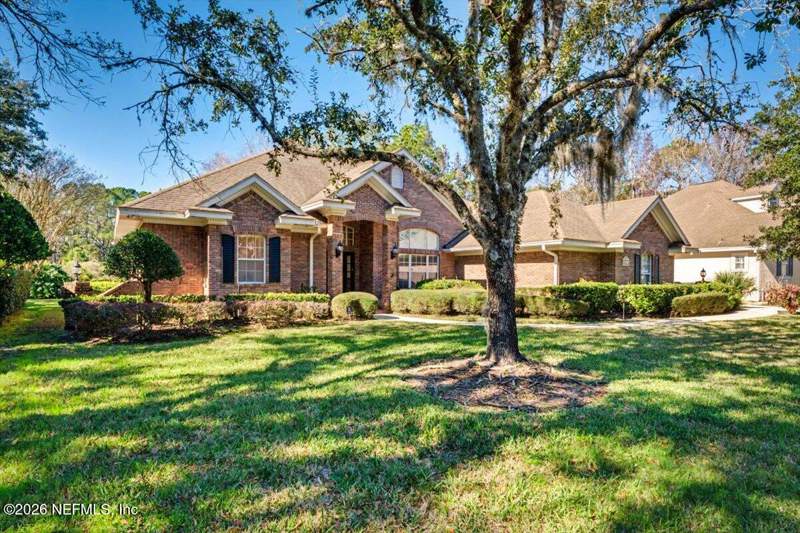 5 bedroom Single Family Residence at 586 Thornwood Lane, Country Club Of Op, Orange Park — photo 2