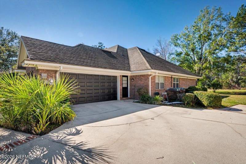 5 bedroom Single Family Residence at 586 Thornwood Lane, Country Club Of Op, Orange Park — photo 3