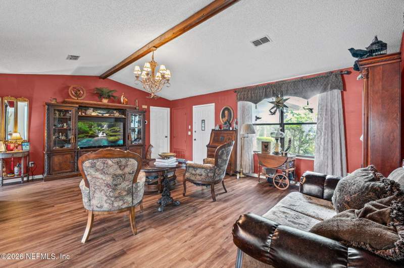4 bedroom Single Family Residence at 4145 Appaloosa Road, Long Bay, Middleburg — photo 5