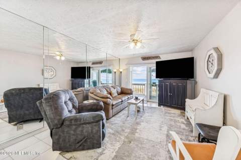 811 1st Street #Unit 10, Jacksonville Beach FL - photo 11 of 34