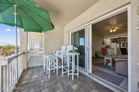 811 1st Street #Unit 10, Jacksonville Beach FL - photo 7 of 34