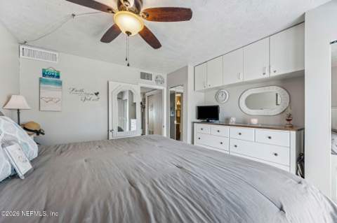 811 1st Street #Unit 10, Jacksonville Beach FL - photo 17 of 34