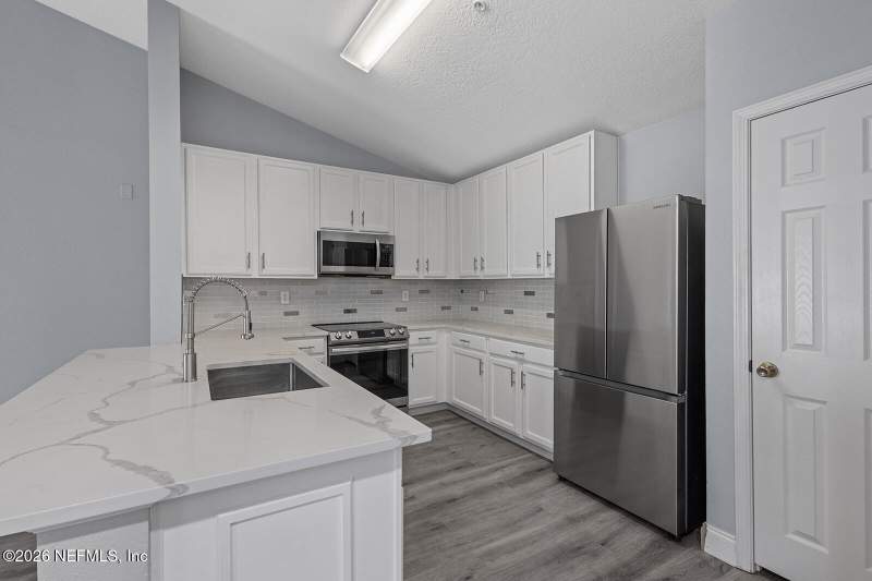 1 bedroom Condominium at 575 Oakleaf Plantation Parkway #1310, Jennings Point, Orange Park — photo 5