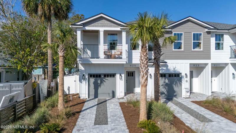 4 bedroom Townhouse at 925 2nd Avenue, Pablo Beach North, Jacksonville Beach — photo 3