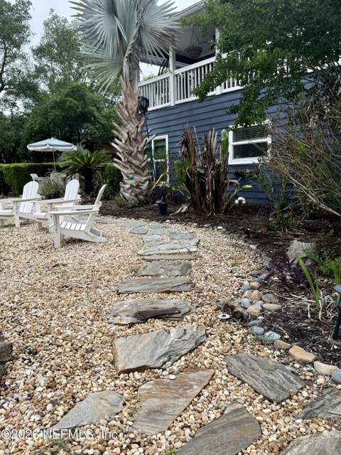 13380 Eynon Drive, Jacksonville FL - photo 8 of 71