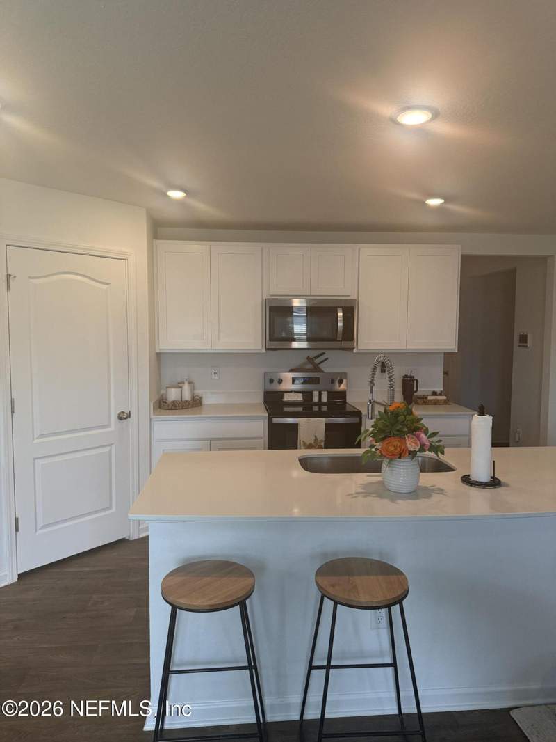 4 bedroom Single Family Residence at 12507 Rubber Fig Terrace, The Arbors, Jacksonville — photo 4