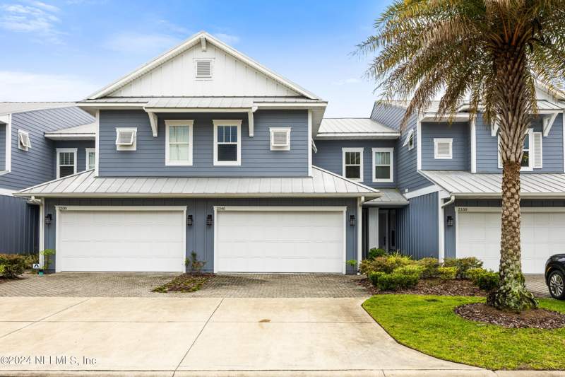 3 bedroom Townhouse at 2340 Beach Boulevard, Channelside, Jacksonville Beach — photo 3