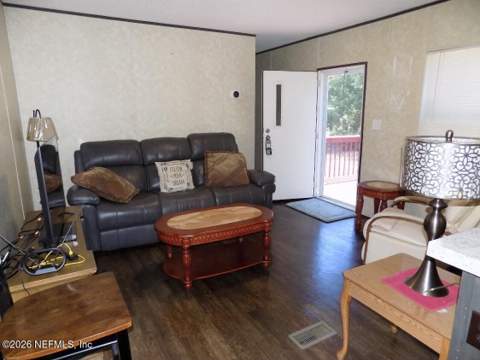 6426 Beryl Street, Jacksonville FL - photo 6 of 15