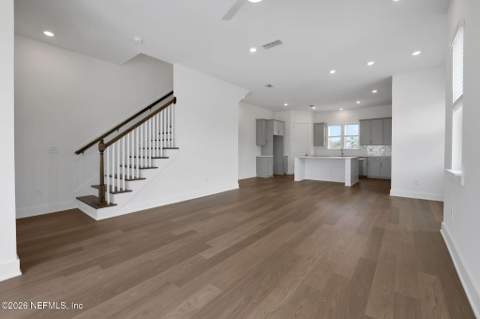 1091 1st Avenue, Jacksonville Beach FL - photo 12 of 33
