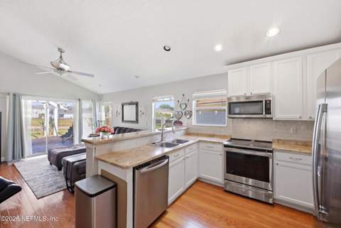 3196 Litchfield Drive, Orange Park FL - photo 8 of 32