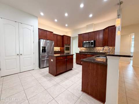 367 Trellis Bay Drive, St. Augustine FL - photo 6 of 22