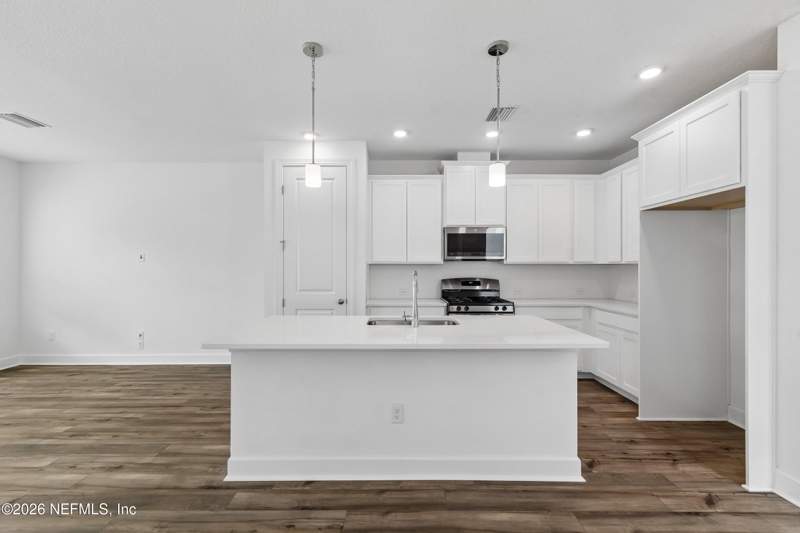 3 bedroom Townhouse at 689 Windchime Street, Wildlight, Yulee — photo 2