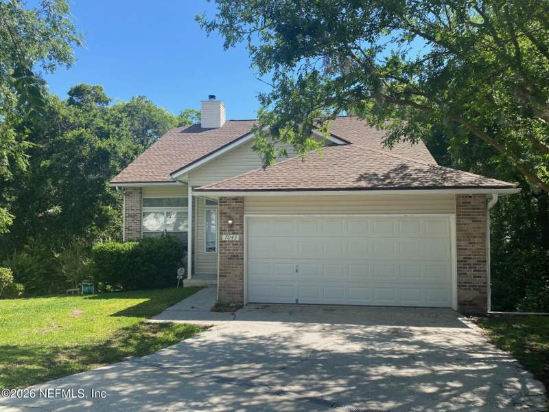 3 bedroom Single Family Residence at 7043 Valley Crest Court, Fort Caroline Hills, Jacksonville — photo 3