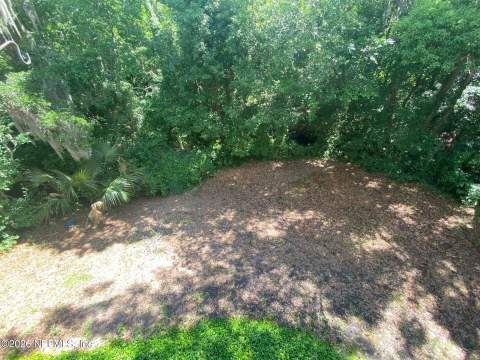 7043 Valley Crest Court, Jacksonville FL - photo 12 of 35