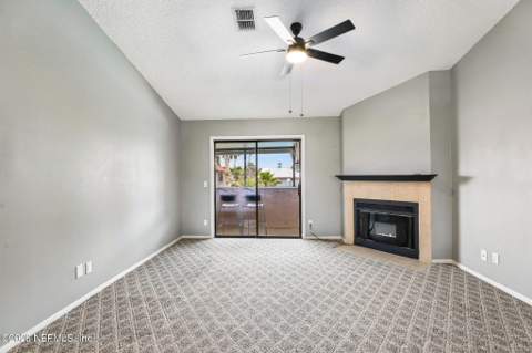 162 Governor Street #206, Green Cove Springs FL - photo 9 of 26