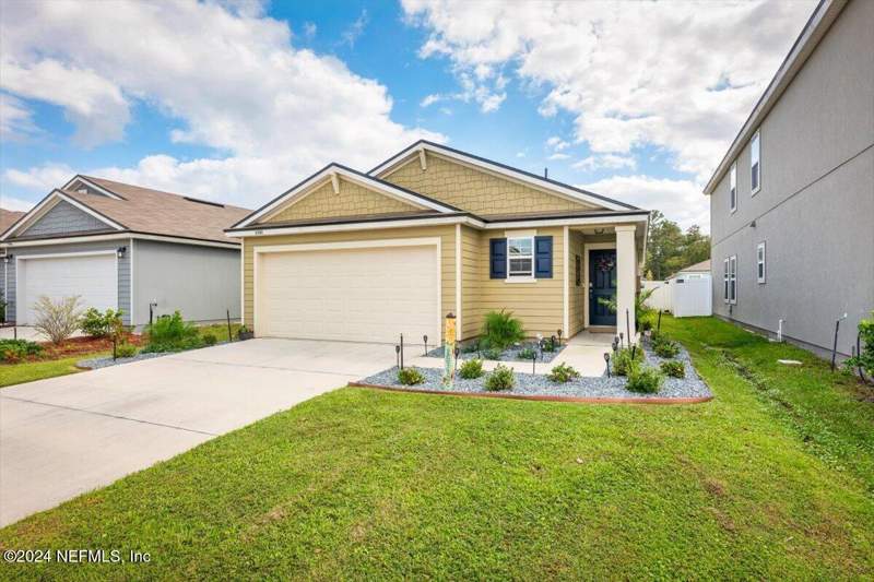3 bedroom Single Family Residence at 2302 Falling Star Lane, Cross Creek, Green Cove Springs — photo 2