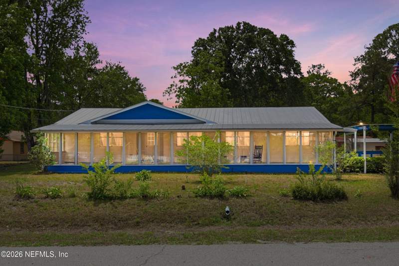 4 bedroom Single Family Residence at 9246 Bearden Road, Section Land, Jacksonville — photo 3