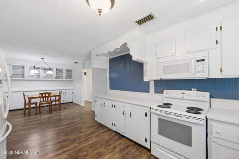 9246 Bearden Road, Jacksonville FL - photo 20 of 77