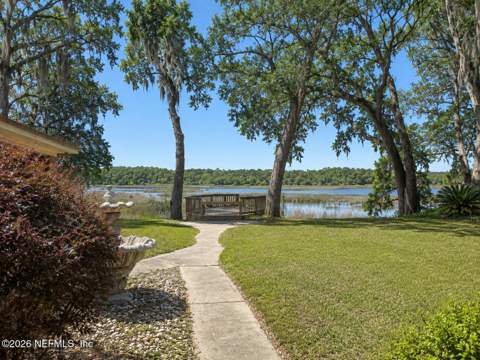 15489 Cape Drive, Jacksonville FL - photo 8 of 59