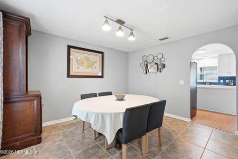 12623 Ash Harbor Drive, Jacksonville FL - photo 17 of 36