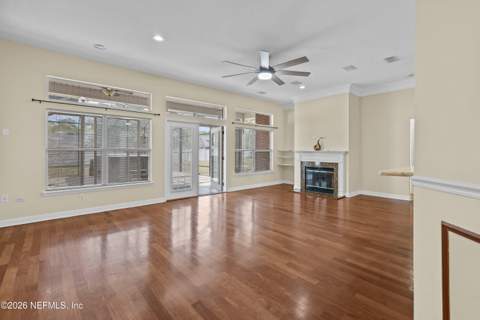 10211 Wellhouse Court, Jacksonville FL - photo 10 of 47