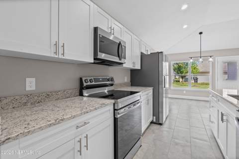 11223 Liberty Square Court, Jacksonville FL - photo 14 of 43