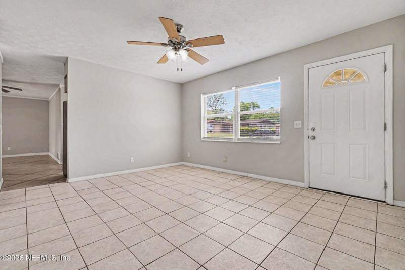3 bedroom Single Family Residence at 413 Scorpio Lane, Meadowbrook, Orange Park — photo 5