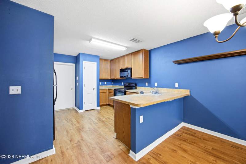 2 bedroom Townhouse at 7731 Playschool Lane, Timothys Landing, Jacksonville — photo 4