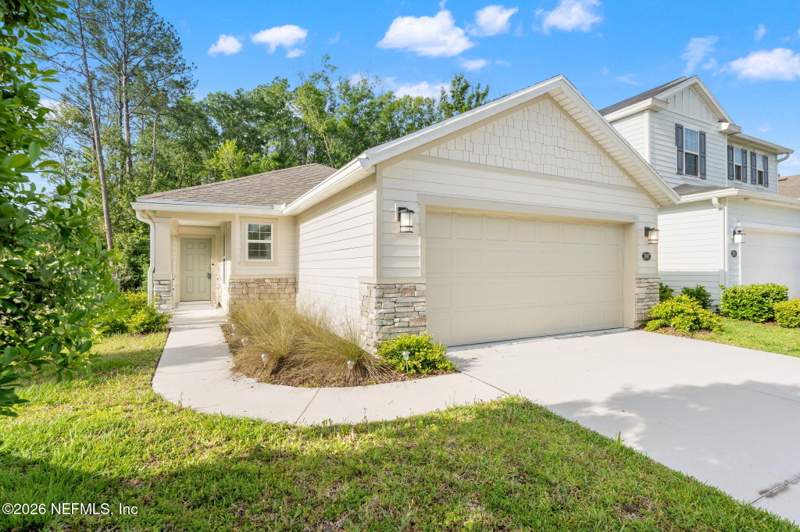 3 bedroom Single Family Residence at 2907 Lucille Lane, Pinewood Place, Middleburg — photo 2