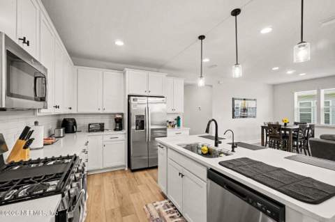 358 Honeycomb Trail, St. Augustine FL - photo 10 of 29