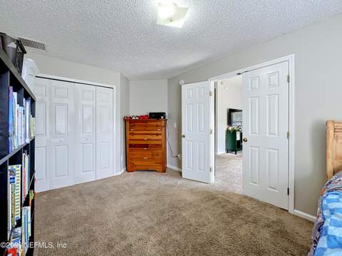 8638 Julia Marie Circle, Jacksonville FL - photo 18 of 28