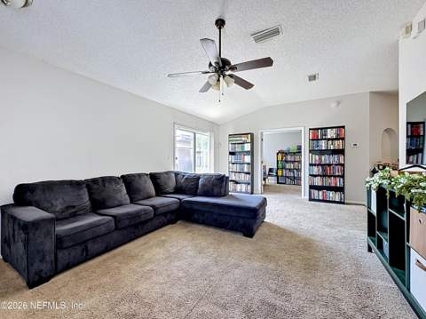 8638 Julia Marie Circle, Jacksonville FL - photo 8 of 28
