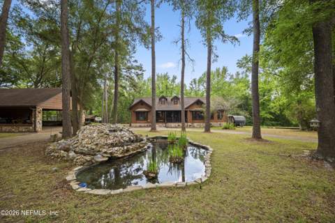 6967 Sharron Road, Green Cove Springs FL - photo 13 of 63