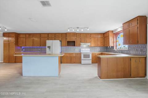 1636 Hammock Circle, Jacksonville FL - photo 15 of 39
