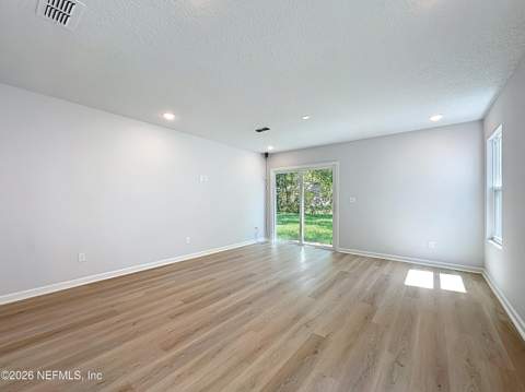 1323 Evergreen Avenue, Jacksonville FL - photo 8 of 20