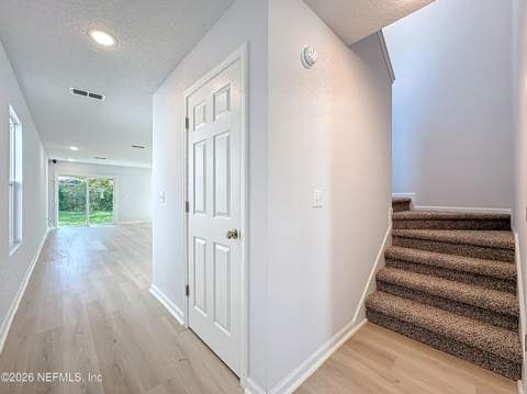 1327 Evergreen Avenue, Jacksonville FL - photo 10 of 20