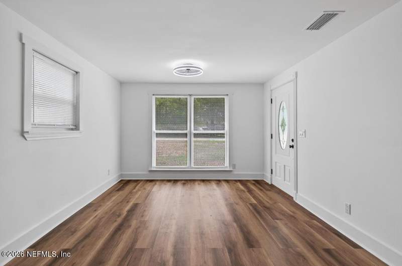 3 bedroom Single Family Residence at 4020 Forest Boulevard, Roland Heights, Jacksonville — photo 3