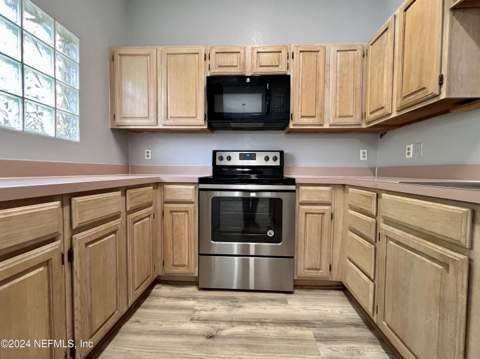 10150 Belle Rive Boulevard #904, Jacksonville FL - photo 10 of 44