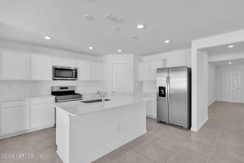 3 bedroom Single Family Residence at 7082 Sandperch Street, Wells Landing, Jacksonville — photo 4