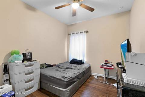 7161 Claremont Creek Drive, Jacksonville FL - photo 15 of 21