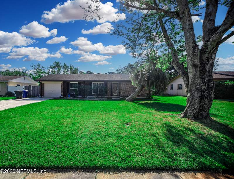 3 bedroom Single Family Residence at 1367 Bellair Boulevard, Bellair, Orange Park — photo 2
