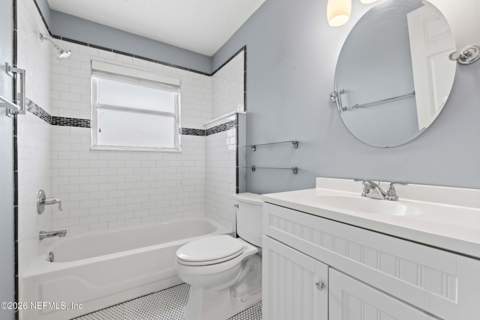 5562 Alden Bridge Drive, Jacksonville FL - photo 15 of 18